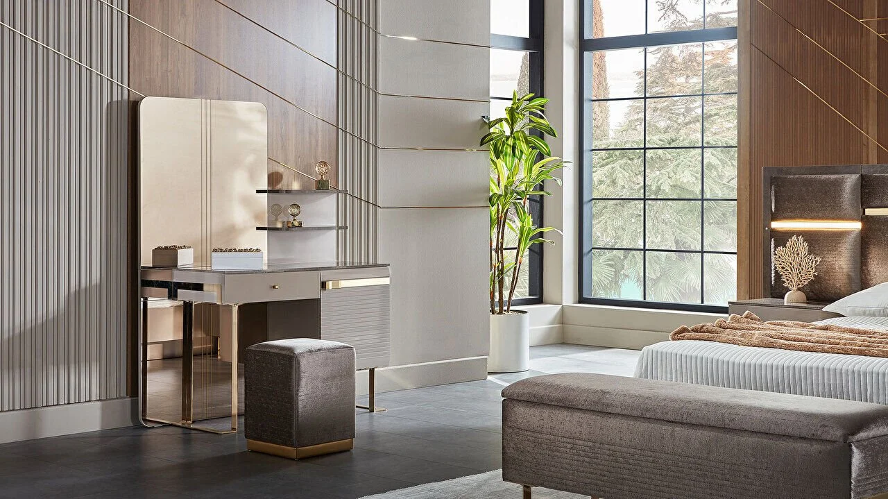 [22VER21000DMZ] PN VERONICA MAKYAJ MASASI HG TAS GRI/GARDION MER