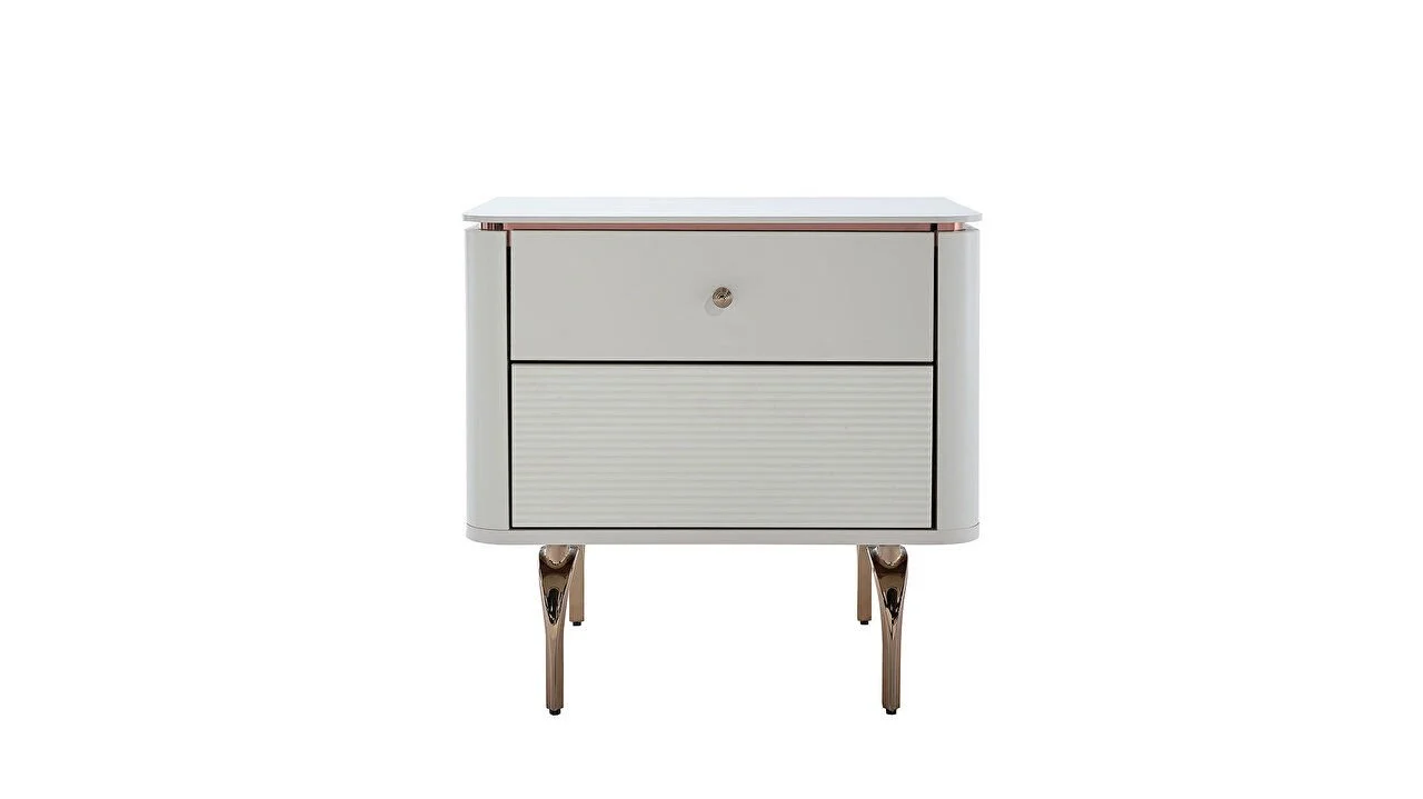 [22LSS2300Y0Y0] PN LARISSA KOMODIN- VELLA FOLYO